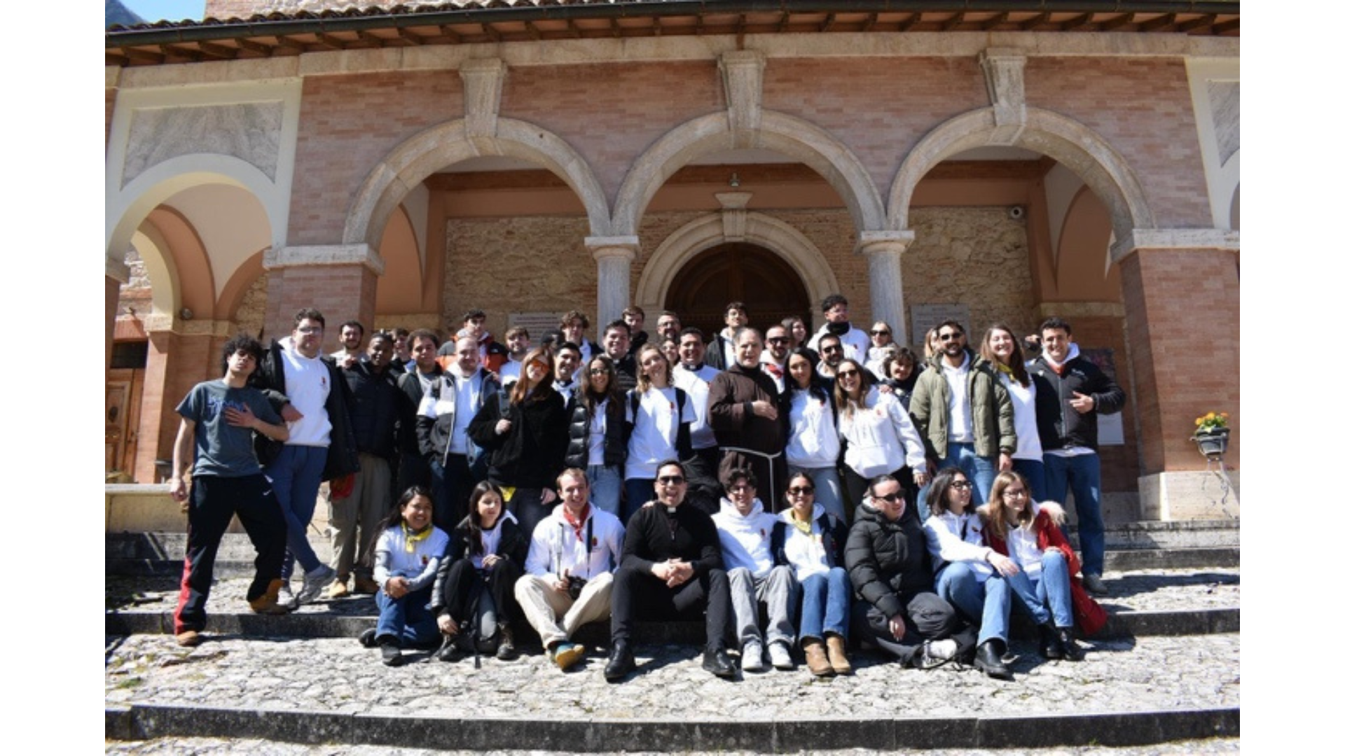 Missioni di Pasqua nelle Marche: I giovani di Gioventù Missionaria in uscita verso le comunità