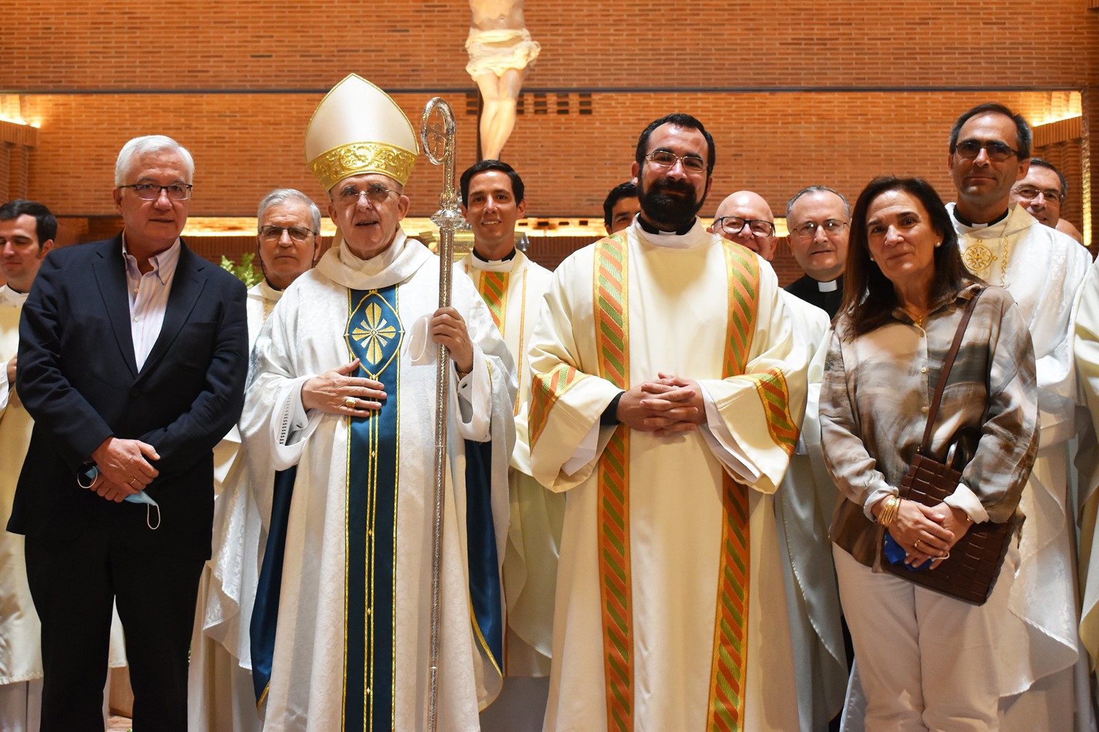 «Sei qui per inginocchiarti e servire gli altri» — Il Cardinale Osoro al P. Ignacio Rubio, LC, durante la sua ordinazione diaconale