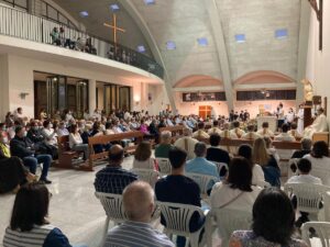 La parrocchia dei Santi Martiri Cristiani riceve il suo nuovo parroco